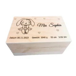 Personalisierte Baby-Erinnerungskiste mit niedlichem Hasenmotiv,  eine perfekte Holzbox als Geschenk, Geburtebur
