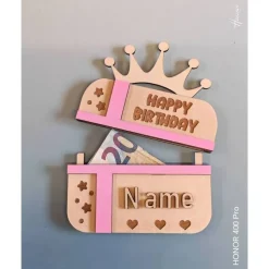 Personalisierte Geldscheinverpackung aus Holz – Gutscheinverpackung mit Gravur & Schleife zum Geburtstag