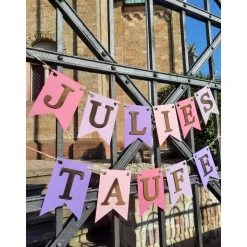 Personalisierte Girlande zur Taufe, Lila, Rosa und Gold, Wimpelkette Taufe mit Wunschnamen