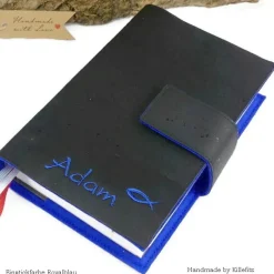 Personalisierte Gotteslobhülle & Bibelhülle aus schwarzem Kork – Geschenk zur Kommunion, Konfirmation & Firmung