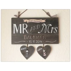 Personalisierte Hochzeitsgeschenk Türschild Holz – Handgemacht mit Namen & Hochzeitsdatum