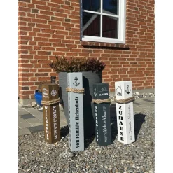 Personalisierte Holzsäule als Geburtstagsgeschenk – Individuelle Dekosäule mit Namen & Datum