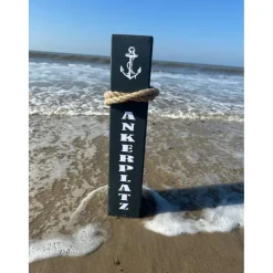 Personalisierte Holzsäule als Geburtstagsgeschenk – Individuelle Dekosäule mit Namen & Datum