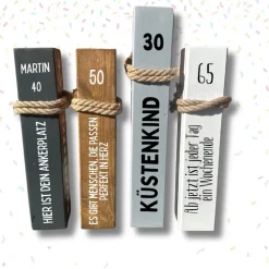 Personalisierte Holzsäule als Geburtstagsgeschenk – Individuelle Dekosäule mit Namen & Datum
