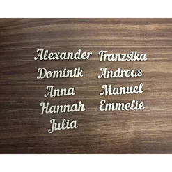 Personalisierte Namensschilder aus Holz – Platzkarten gelasert für Hochzeit, Geburtstag, Party & Events