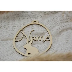 personalisierte Osterdeko aus Holz mit Wunschnamen, Osteranhänger, Ostergeschenk Osterdekoration für Osternest mit Aufhä