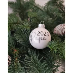 Personalisierte Weihnachtskugel Mama & Papa 2025/26 – 5,7cm Echtglas – Geschenkidee Weihnachten