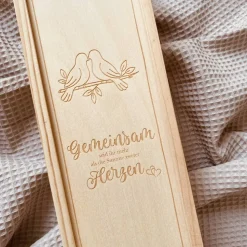 Personalisierte Weinbox aus Holz | Elegantes Geschenk für Weinliebhaber | Gravierte Weinkiste als individuelles Präsent