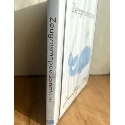 Personalisierte Zeugnismappe mit Name, Design Wal, Geschenk Einschulung, Schulkind, Zeugnisordner, Schulstart, Mappe