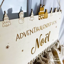 Personalisierter Adventskalender aus Holz mit Säckchen | 24 Türchen | Adventssäckchen | Holzadventskalender zum Hinhänge