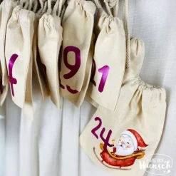 Personalisierter Adventskalender aus Holz mit Säckchen | 24 Türchen | Adventssäckchen | Holzadventskalender