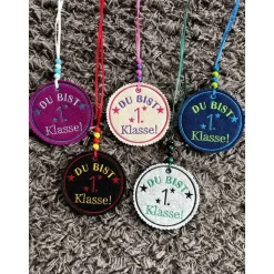 Personalisierter Filz-Anhänger für Schultüte zur Einschulung – Du bist 1. Klasse