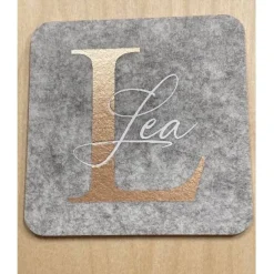 Personalisierter Filzuntersetzer als wieder verwendbares Gastgeschenk für Hochzeit Konfirmation Feier Party roségold JGA