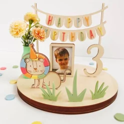 Personalisierter Geburtstagsteller Löwe bunt