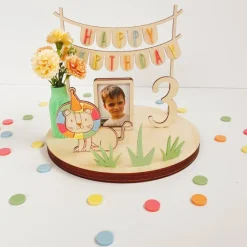 Personalisierter Geburtstagsteller Löwe bunt