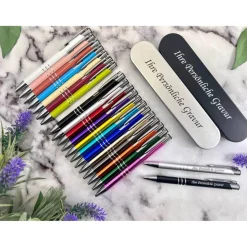 Personalisierter gravierter Metall Kugelschreiber in Wunschfarbe und Box mit Gravur als Geschenk in Geschenkverpackung E