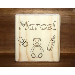 personalisierter Holzwürfel/Erinnerungswürfel mit Geburtsdaten aus Fichtenholz, naturbelassen