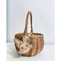 Personalisierter Osteranhänger aus recyceltem Holz – Nachhaltige Osterdeko mit Namensgravur & Juteschnur