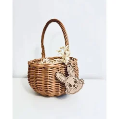 Personalisierter Osteranhänger aus recyceltem Holz – Nachhaltige Osterdeko mit Namensgravur & Juteschnur