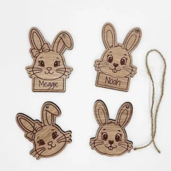 Personalisierter Osteranhänger aus recyceltem Holz – Nachhaltige Osterdeko mit Namensgravur & Juteschnur