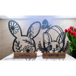 Personalisierter Osteraufsteller Line Art | Osterhase & Ei Deko modern | Osterdeko Holzfuß | Individuelles Ostergeschenk