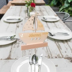 Personalisierter Tischaufsteller zur Taufe Boot Geschenk Dekoration Holz Deko Aufsteller