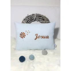 Personalisiertes Geburtskissen Junge – Kissen mit Namen, Pusteblume, 25x35, Hellblau – Geschenk Geburt & Taufe