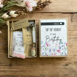 Personalisiertes Geburtstagsgeschenk für Frauen,  Personalisierte Geschenkbox gefüllt,  Geschenkidee Frau, Geschenkset