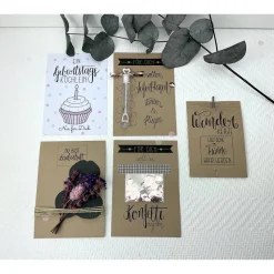 Personalisiertes Geburtstagsgeschenk mit Trockenblumen für Frauen, Geschenk zum Geburtstag für Schwester, Freundin, Mama