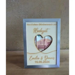 Personalisiertes Geldgeschenk Holzrahmen – Wunscherfüller Geschenk Geburtstag Hochzeit mit Gravur