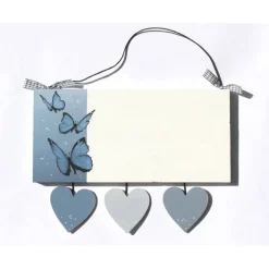 personalisiertes Geschenk zum Einzug / Umzug, Türschild Familie aus Holz mit Herzanhänger, Holzschild mit Name, exklusives Haustürschild, individuelles Familiengeschenk