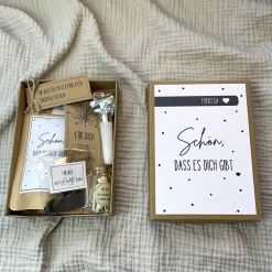 Personalisiertes Geschenk für Frauen, Freundin, Schwester, Geschenkbox, Geschenkset, Schön, dass es dich gibt 21