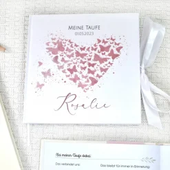 personalisiertes Gästebuch & Album zur Taufe mit Herz aus Schmetterlingen in Altrosa blanko o. mit Fragebogen