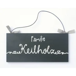 Personalisiertes Holzschild zur Hochzeit – Handgemachtes Türschild mit Wunschname, wetterfest & dekorativ, Haustürschild Handlettering