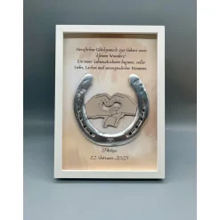 Personalisiertes Hufeisen Geburtsgeschenk – Einzigartige Wanddeko zur Geburt mit echtem Hufeisen