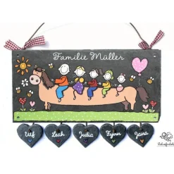 Personalisiertes Schiefertürschild mit Pferd – Handgemachtes Haustürschild für Familien mit Namen