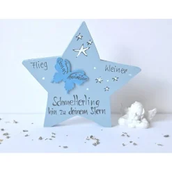 Personalisiertes Sternenkind Andenken – Handbemalter Holzstern mit Name & Schmetterling