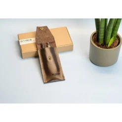Personalisiertes Stiftetui aus Leder. Bleistifthalter aus Leder mit Gravur. Leder Stifthülle. Monogram Stifteetui. Gravu