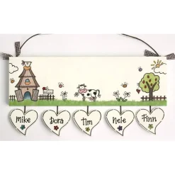Personalisiertes Türschild aus Holz – Exklusives Familienschild mit Name & Herzanhänger, dekoratives Haustürschild mit Bauernhofmotiv, einzigartiges Familiengeschenk