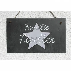 Personalisiertes Türschild Familie aus Schiefer – Geschenk zur Hochzeit & Einzug, handgemalt mit Stern