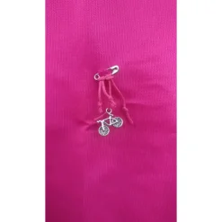 Pinke Fahrradweste FAHRRÄDER mit leuchtenden reflektierenden Streifen und schönem Fahrradband. Sicher Fahrrad fahren.