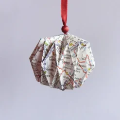 Plissee Weihnachtskugeln Upcycling aus alten Packpapier, Landkarten, Einkaufstüten oder Flyern Baumschmuck