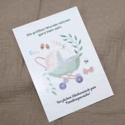 Postkarte zur Geburt Grußkarte baby Karte mit Umschlag kraftpapier Chromokarton grün creme neutral genderneutral