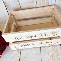 Präsentkorb, Hochzeit, Hochzeitsgeschenk mit persönlicher Wunschgravur