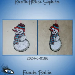 ►2024-q-0186◄ Schneemann mit schwarzem Hut und rot-blauem Schal