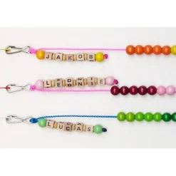 Rechenkette mit Namen – Zählkette aus Holzperlen, Schulranzen-Anhänger & Geschenk zum Schulanfang, Namensanhänger