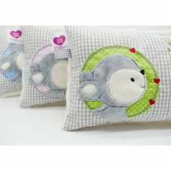 Reh Rehkitz Rehlein Kuschelkissen mit gesticktem Namen