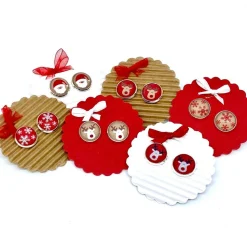 Rentier Ohrringe auf rot - Geschenk zu Weihnachten