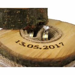RINGBOX aus einem BAUMSTAMM + GRAVUR Vintage Hochzeit Holz Ringkissen Ringschatulle Ringschachtel Eheringe Natur Alternativ Personalisiert
