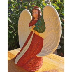 Romantischer Weihnachtsengel aus Keramik